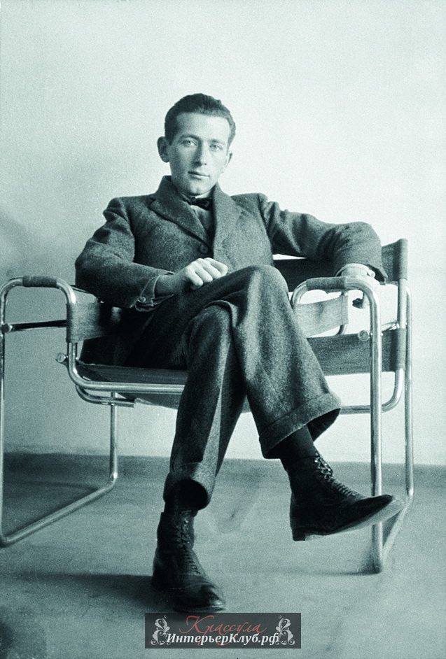 1 Дизайнер венгерского происхождения Марсель Брейер в своем кресле Василий, Marcel-Breuer-on-Wassily-Chair