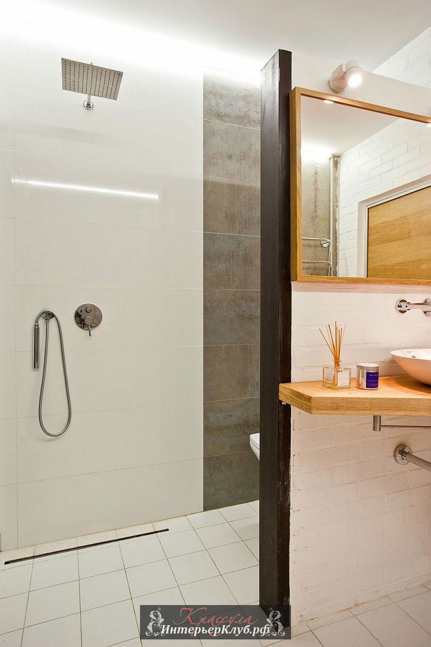 Интерьер ванной с современным душем