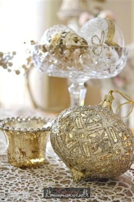 42 Золотой Новогодний декор для дома, идеи новогоднего декора золотой и белый, украшение новогоднего