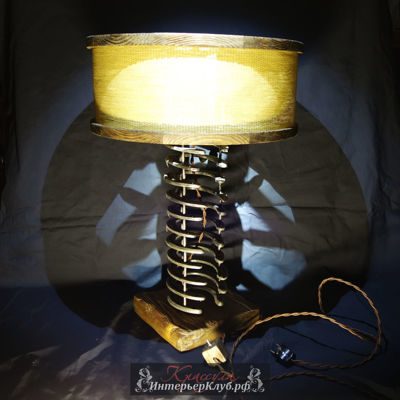 Настольный светильник из подков в стиле Лофт, Ресайкл Арт